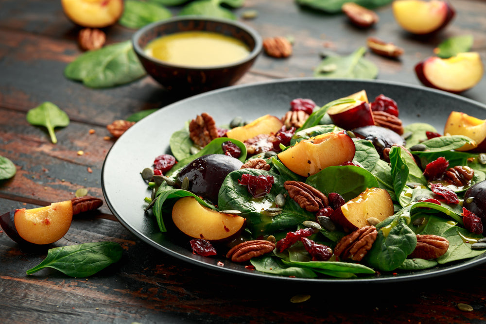 Spinach Salad with Pecans and Peaches